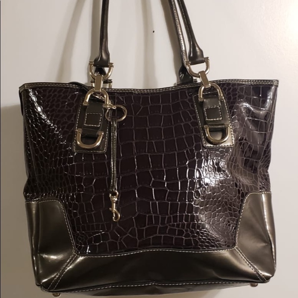 Glossy Black Embossed Patent
Leather Hand Bag